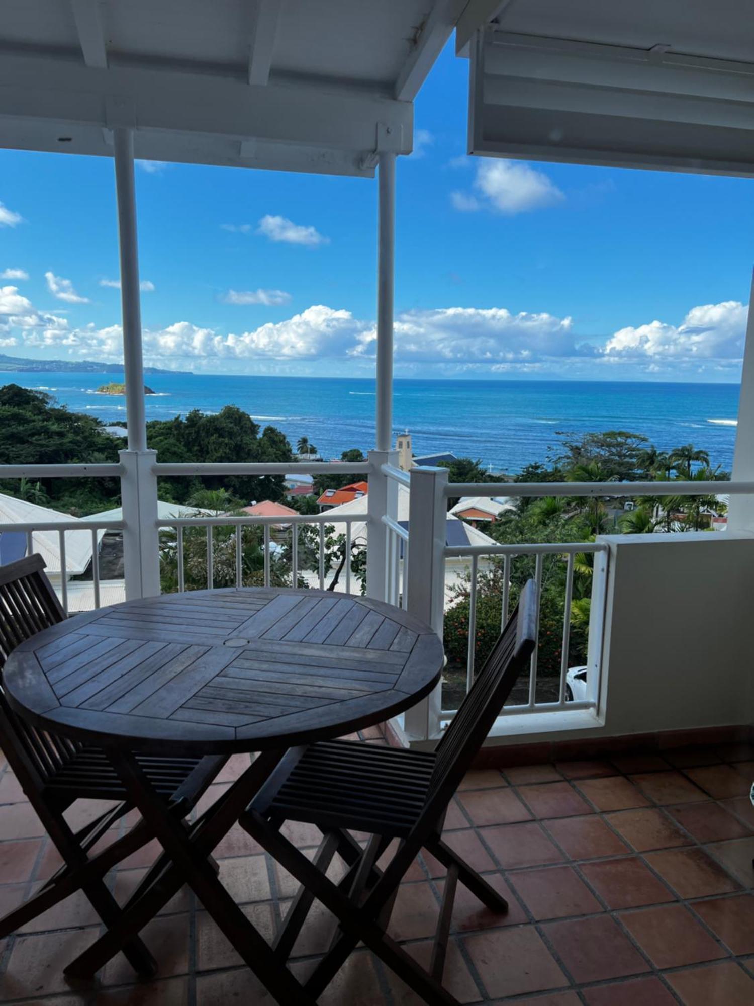 Ananas Premium - Sejour Detente T2 Vue Mer Avec Balcon Prive A Tartane La Trinite Exterior photo